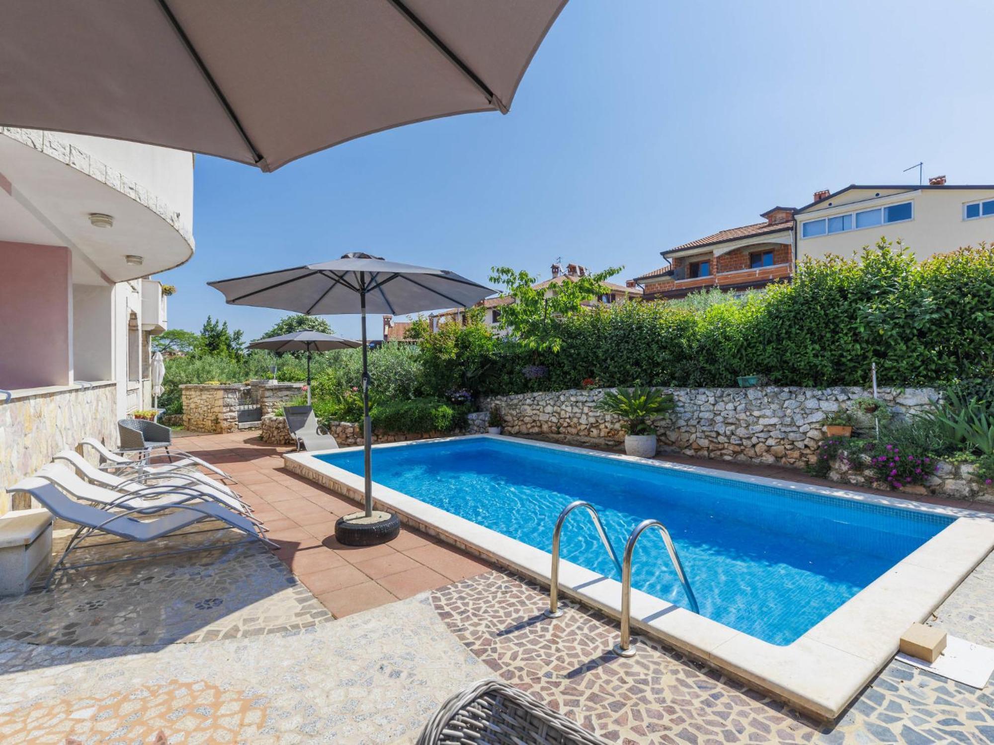 Apartment Romantika - Roj107 By Interhome *